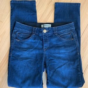 Democracy “Ab” solution straight jean size 6